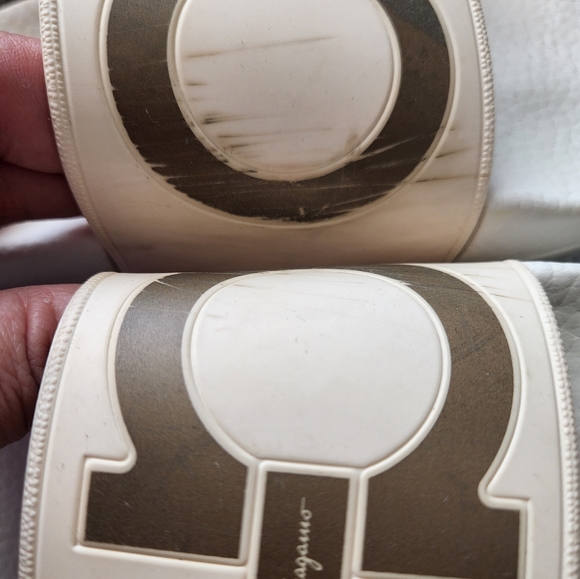 Salvatore Ferragamo sandals plastic - Picture 6 of 9